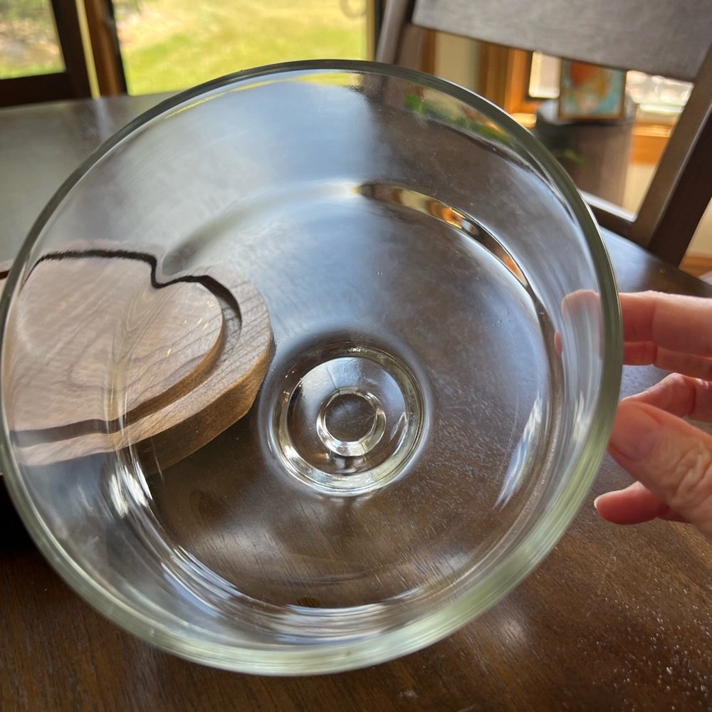 Domed Cheese Tray - Picture 4 of 4
